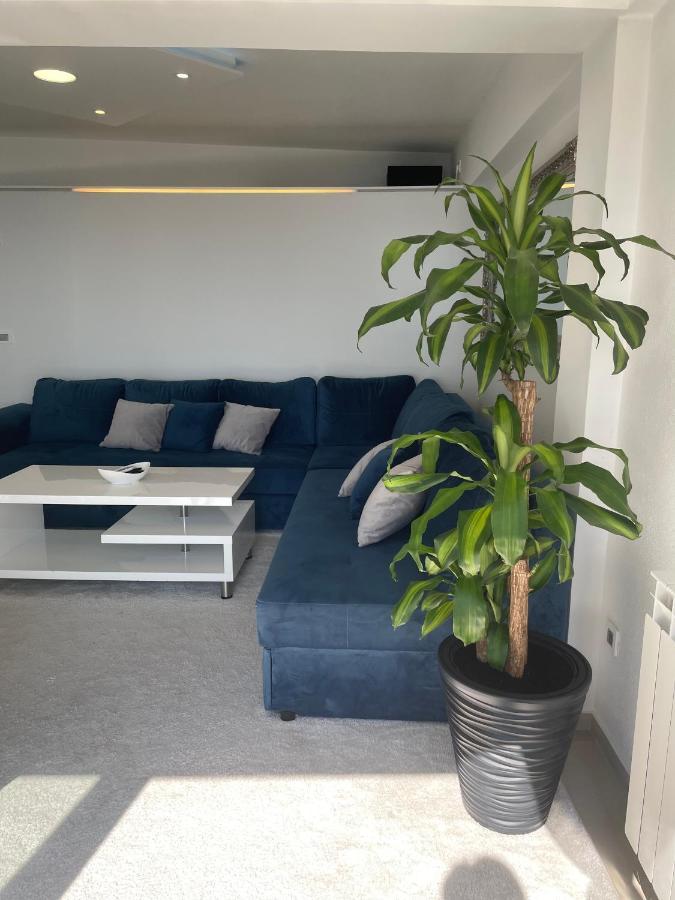 Apartment Seven Брела Екстер'єр фото