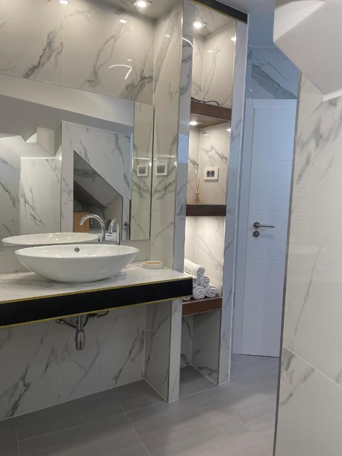 Apartment Seven Брела Екстер'єр фото